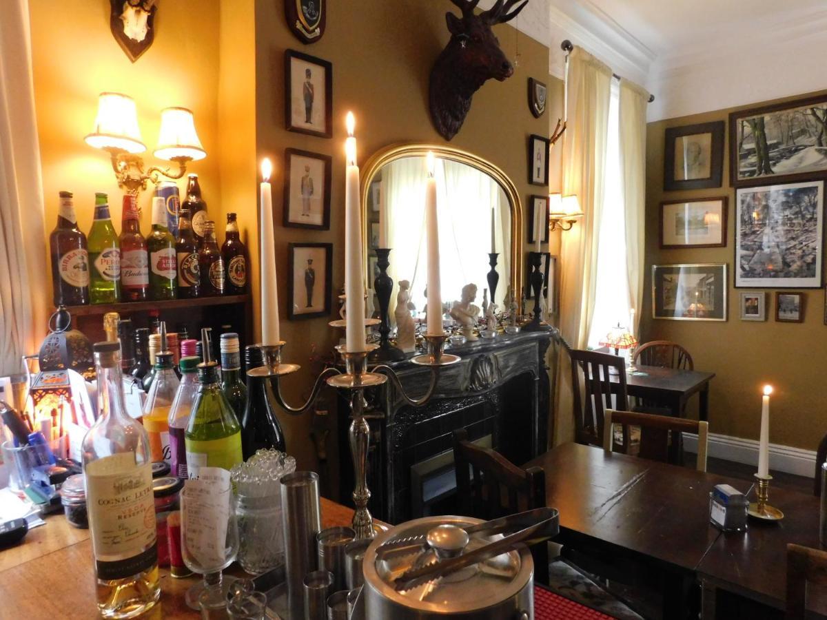 كيغلي No 11 Bistro & Rooms المظهر الخارجي الصورة
